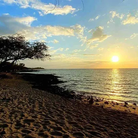 Family Friendly Kailua Bay View Ac Free Parking Walk To Kailua Village Exterior foto