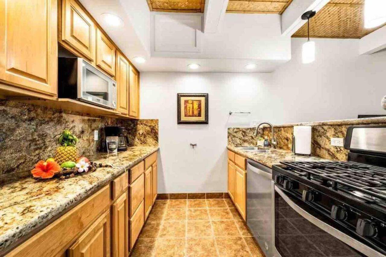 Family Friendly Bay View Ac Free Parking Walk To Village Kailua-Kona
